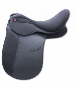 Selle de dressage synthétique